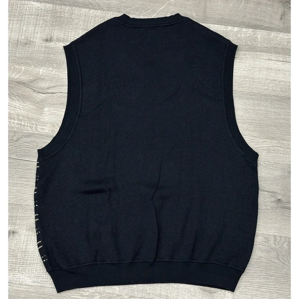 Byron Nelson Eleven Straight Vest Men's Medium 100% Pima Preppy Red Gold Black‎